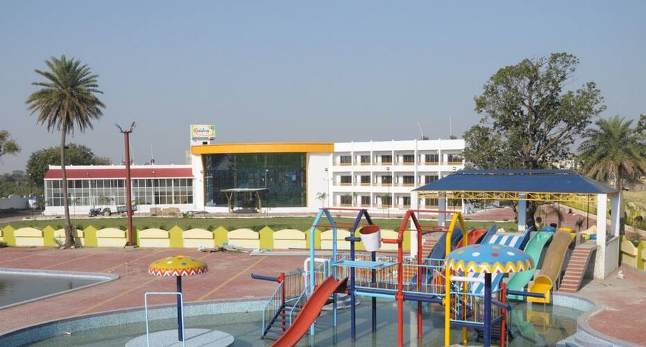 Hotel Rudra Palace, Ratlam 1